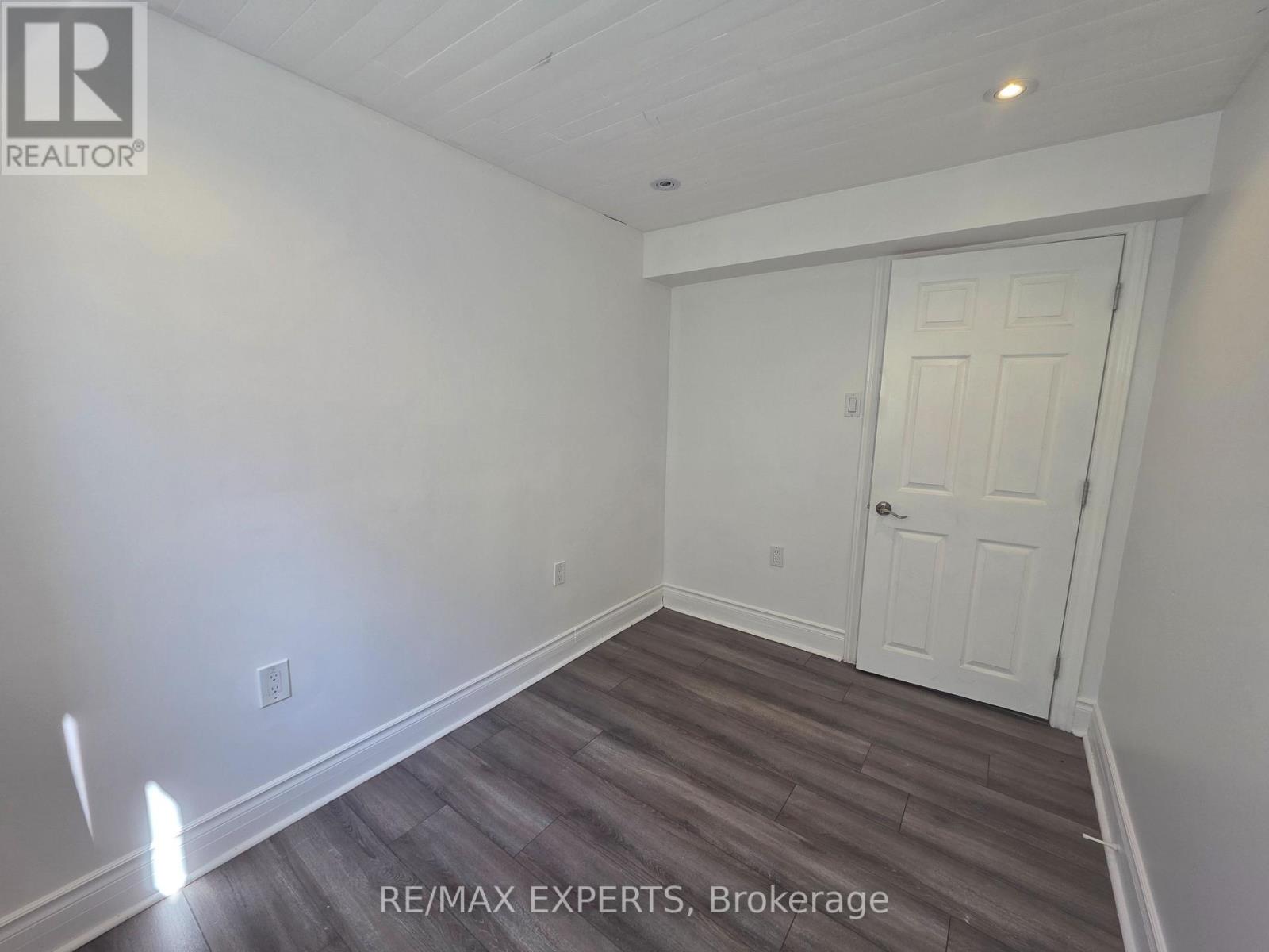 Lower - 39 Twenty Fifth Street, Toronto, Ontario  M8V 3P8 - Photo 15 - W13832862