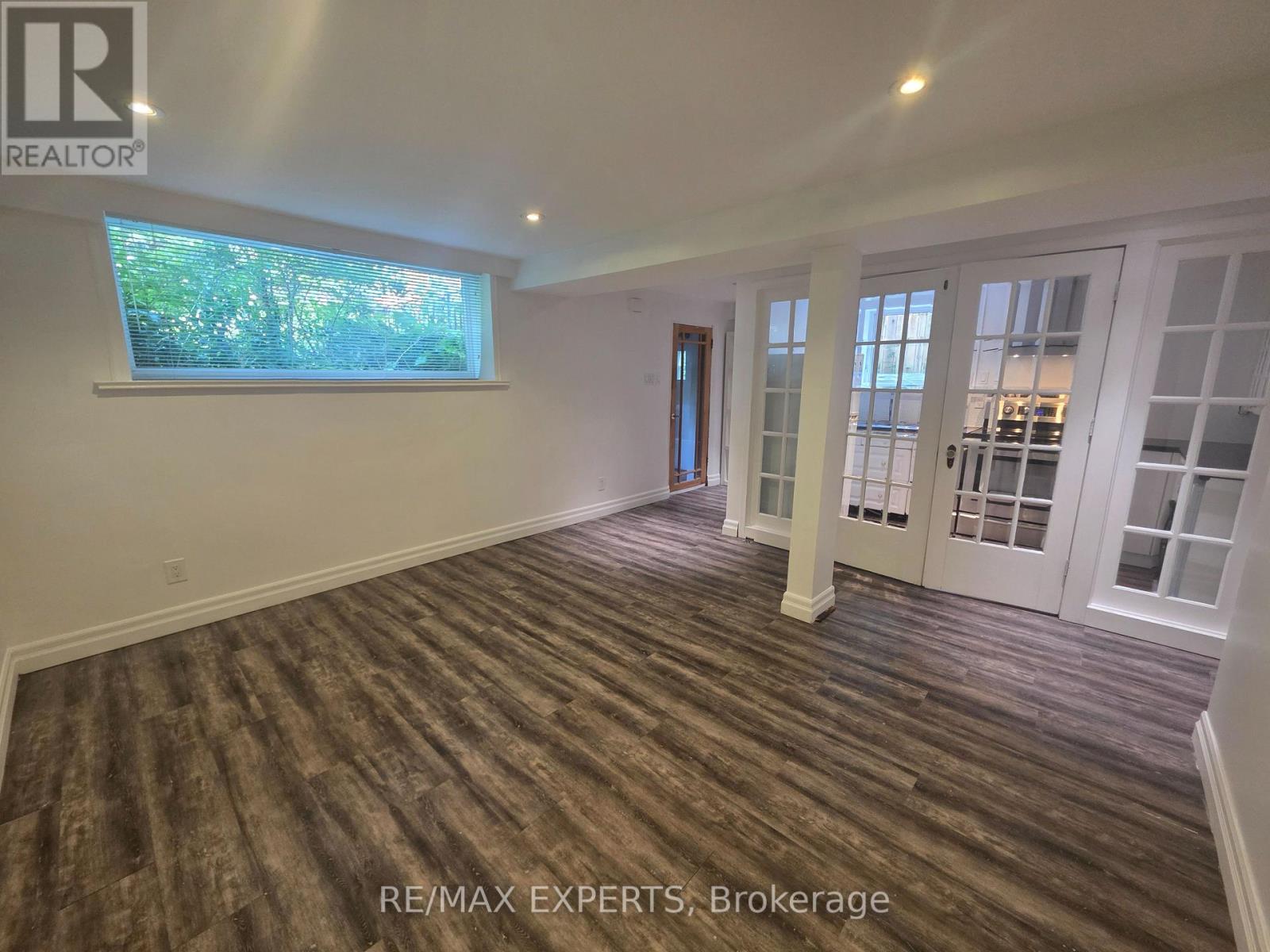 Lower - 39 Twenty Fifth Street, Toronto, Ontario  M8V 3P8 - Photo 2 - W13832862
