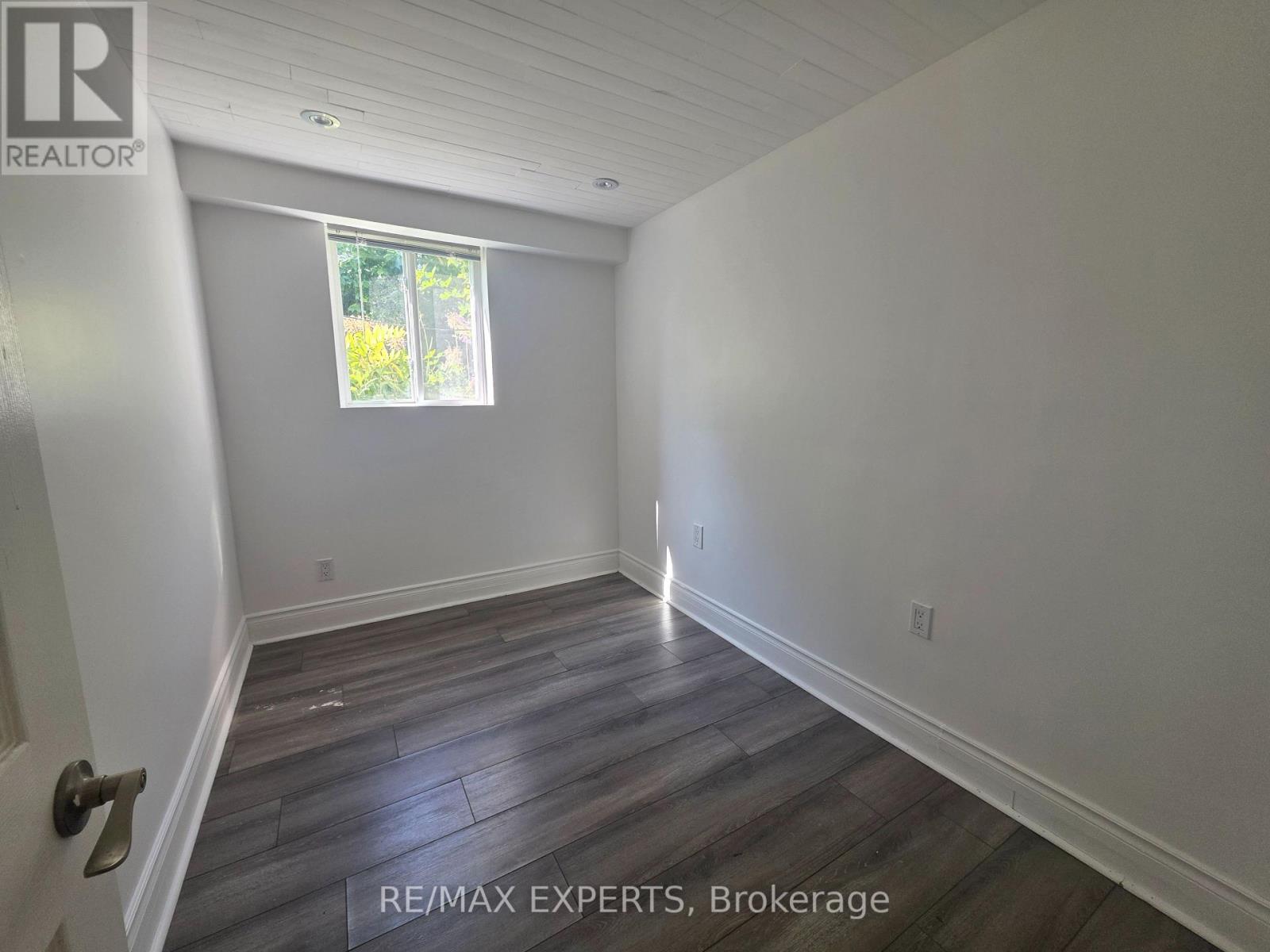 Lower - 39 Twenty Fifth Street, Toronto, Ontario  M8V 3P8 - Photo 14 - W13832862