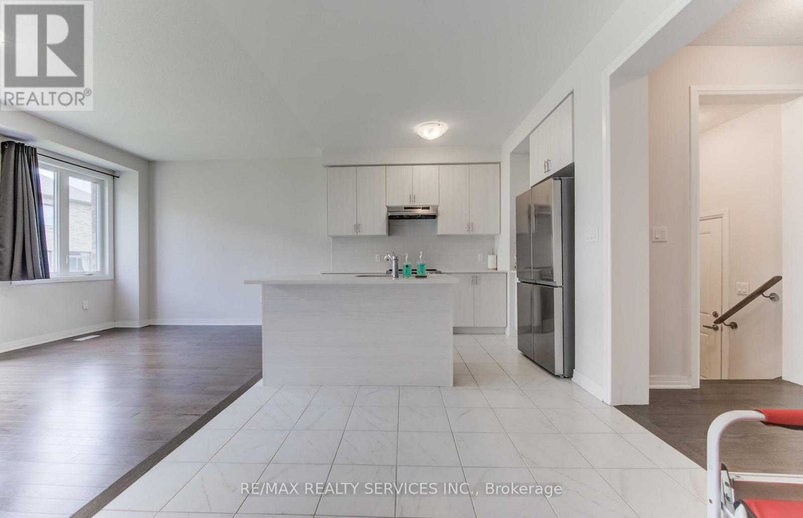73 Prince Phillip Boulevard, North Dumfries, Ontario  N0B 1E0 - Photo 11 - X13832816