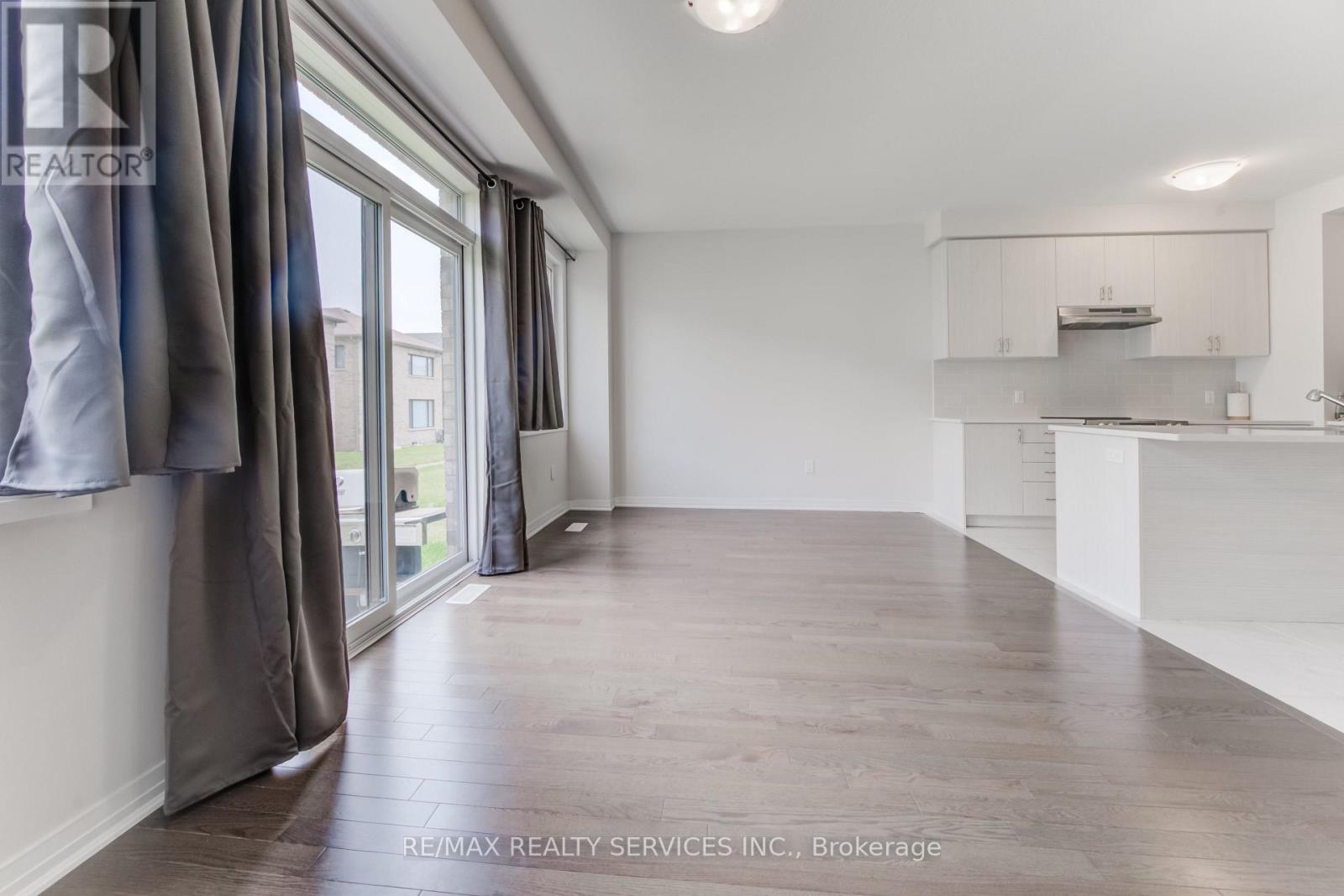 73 Prince Phillip Boulevard, North Dumfries, Ontario  N0B 1E0 - Photo 16 - X13832816
