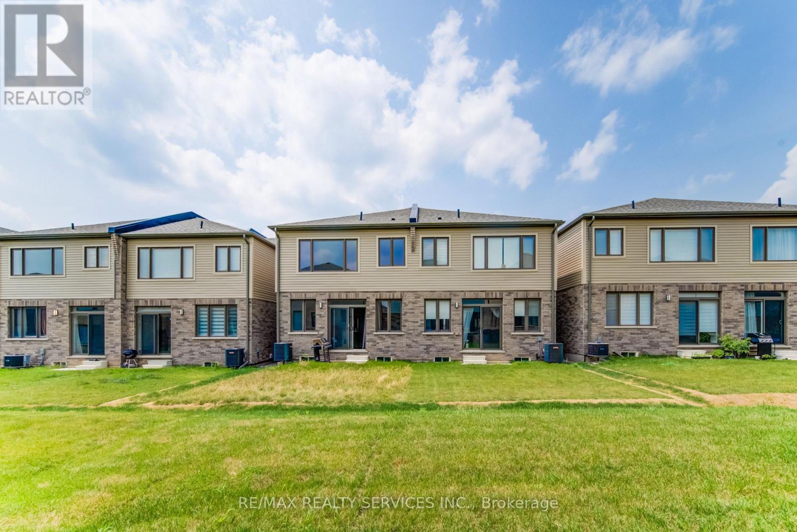 73 Prince Phillip Boulevard, North Dumfries, Ontario  N0B 1E0 - Photo 37 - X13832816