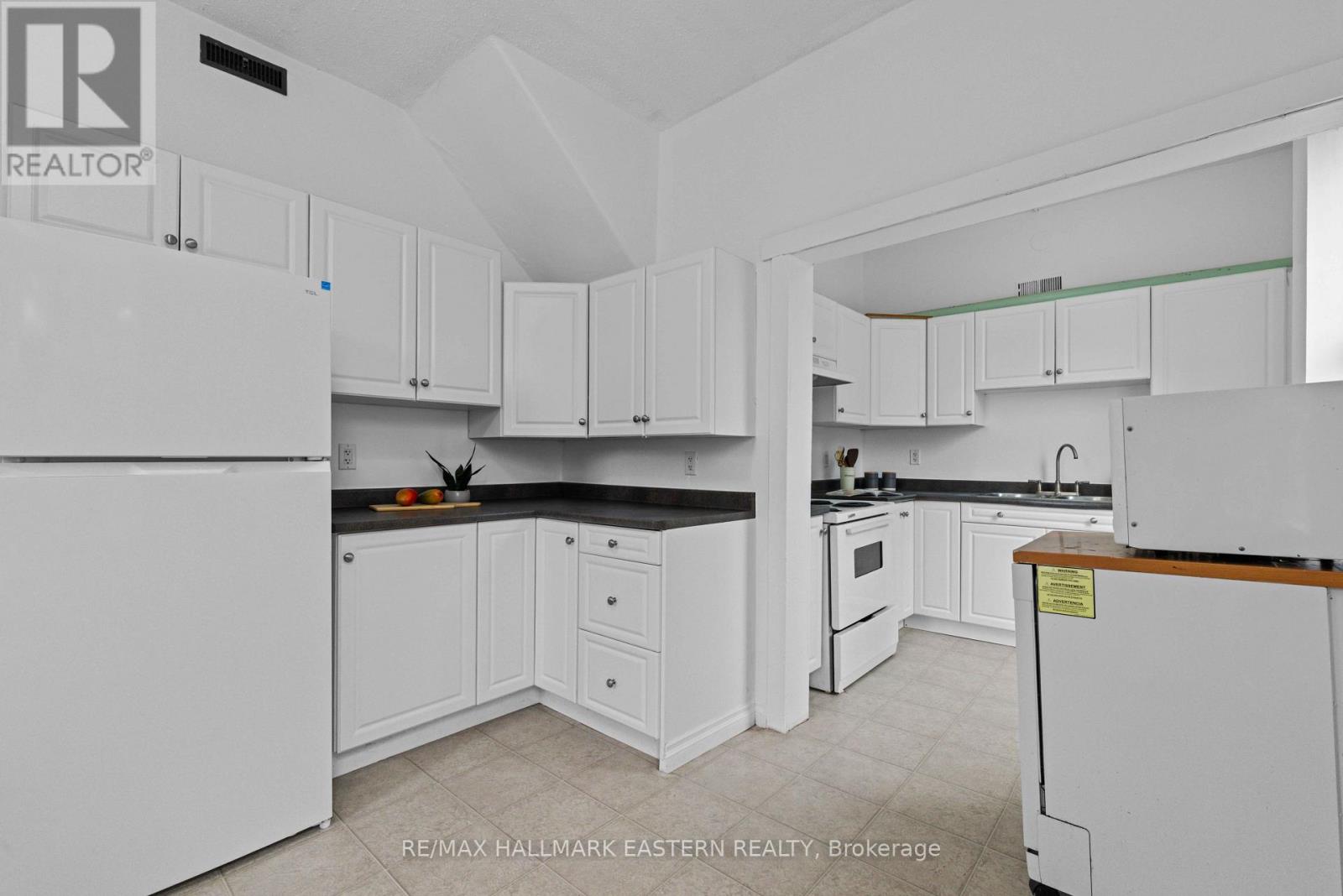284-288 Brock Street, Peterborough, Ontario  K9H 2R1 - Photo 9 - X13808512