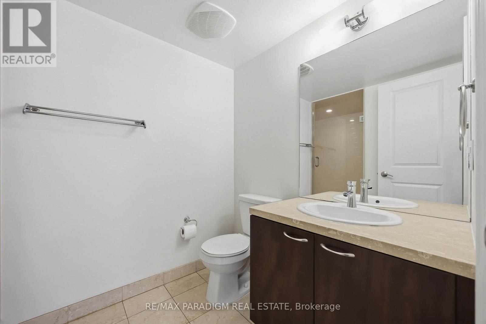 802 - 500 St Clair Avenue W, Toronto, Ontario  M6C 1A8 - Photo 25 - C13832876