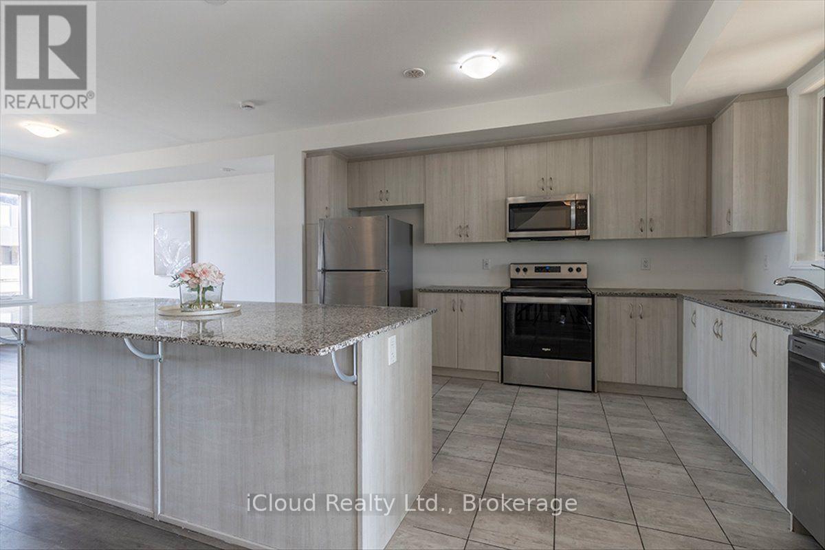158 Keppel Circle, Brampton, Ontario  L7A 5K7 - Photo 11 - W13832880