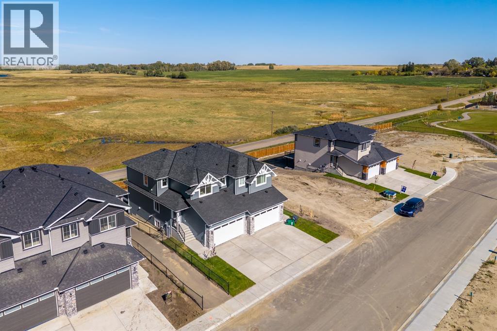 150 Lakewood Crescent