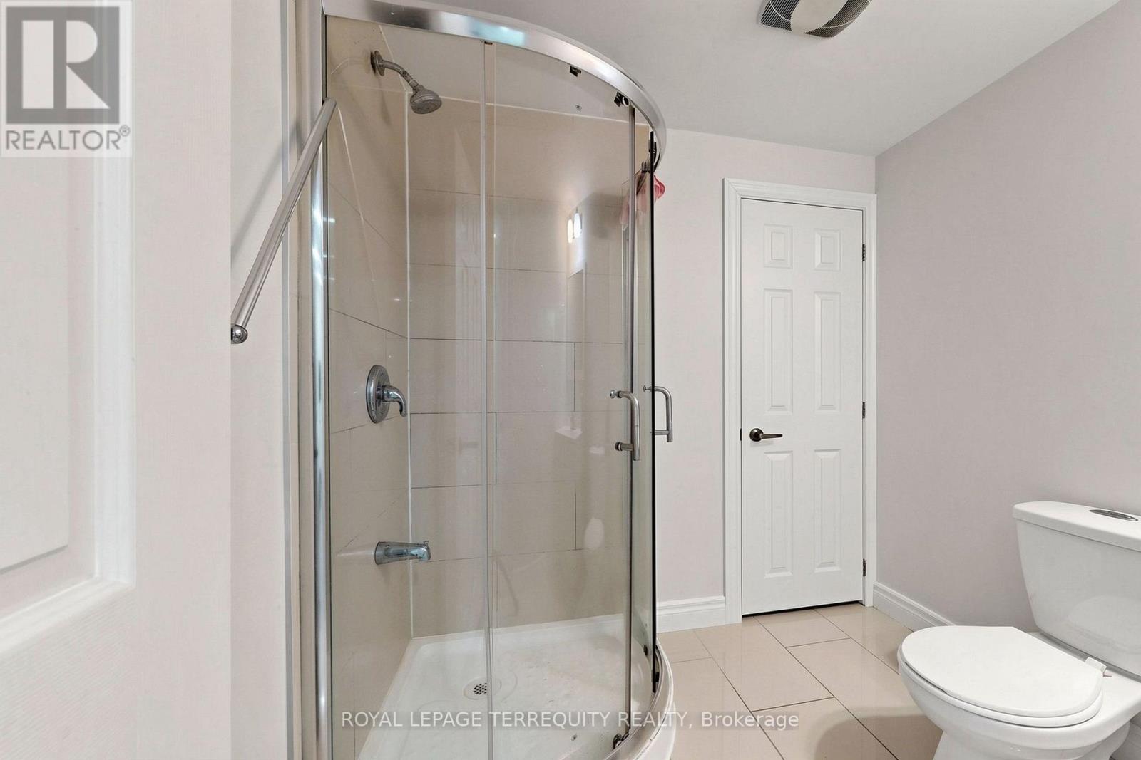 2549 Snow Knight Drive, Oshawa, Ontario  L1L 0K2 - Photo 36 - E13820554