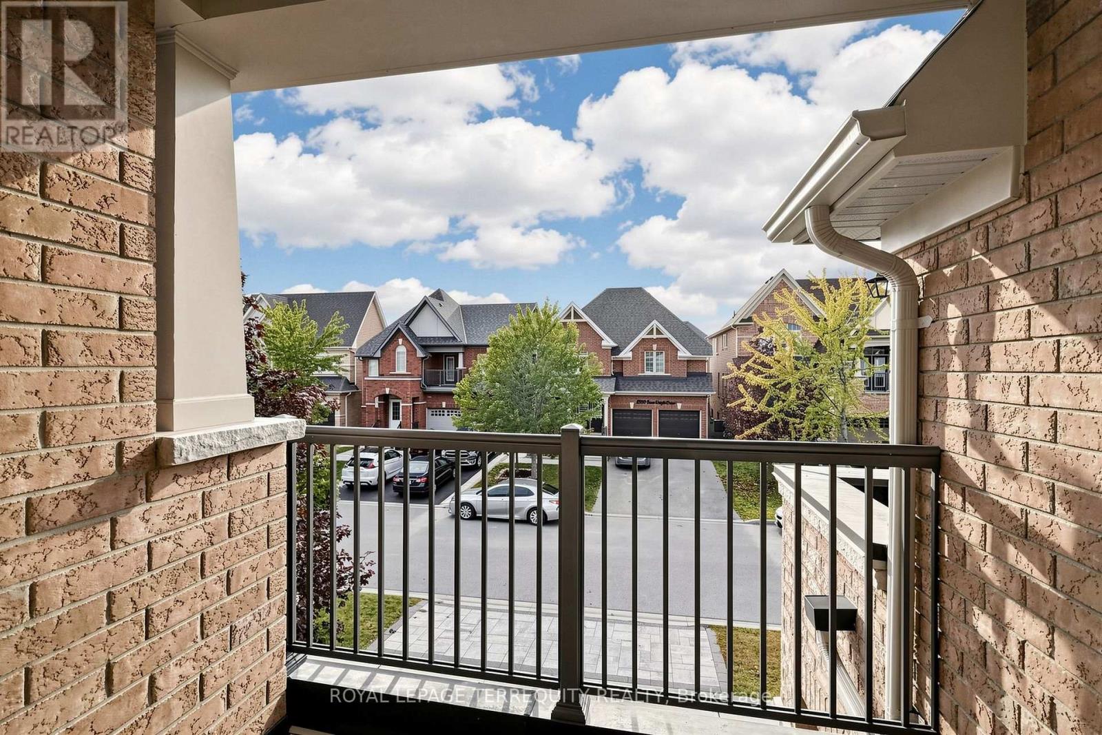 2549 Snow Knight Drive, Oshawa, Ontario  L1L 0K2 - Photo 31 - E13820554