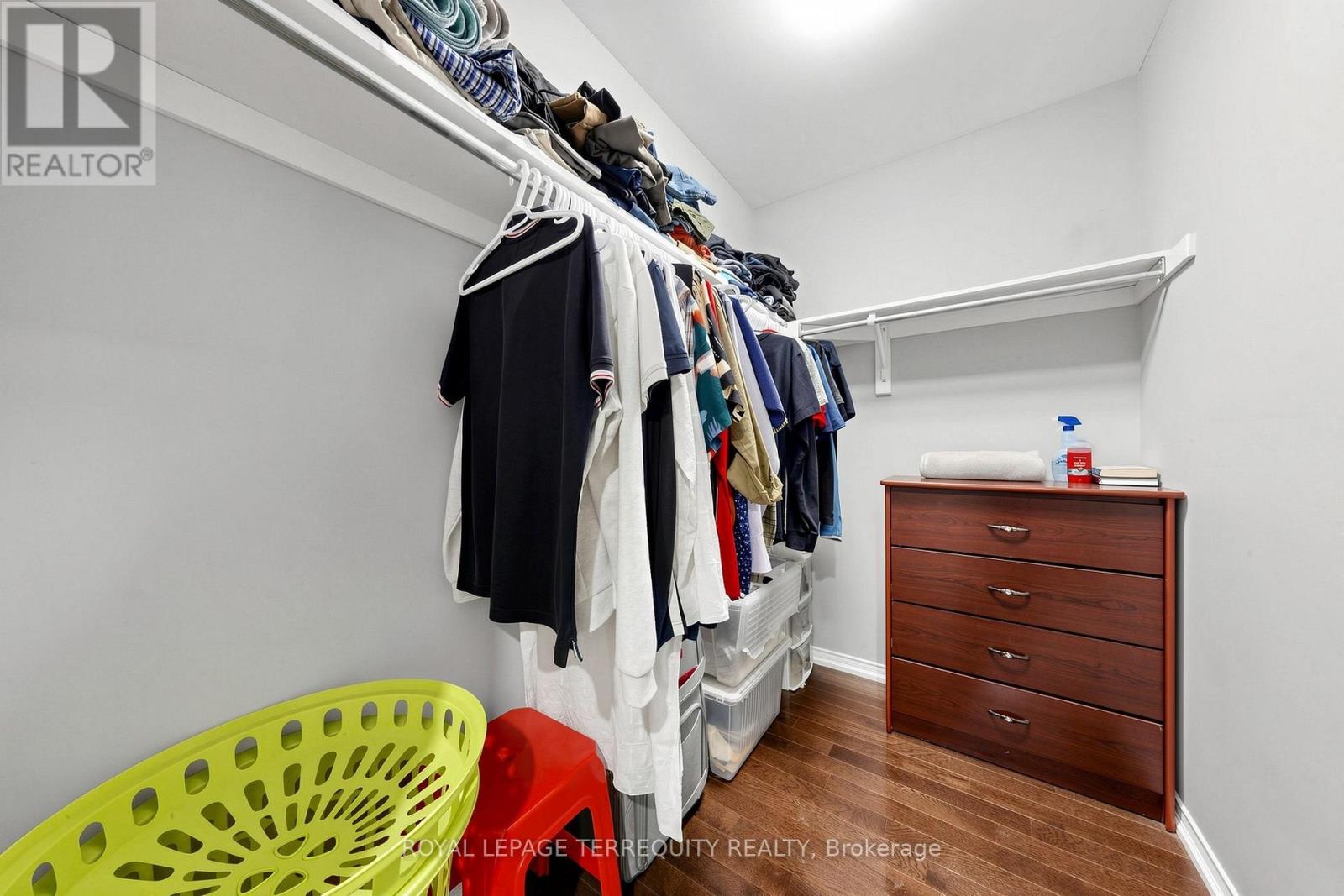 2549 Snow Knight Drive, Oshawa, Ontario  L1L 0K2 - Photo 9 - E13820554