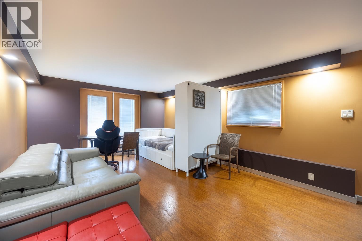873 Baycrest Drive, North Vancouver, British Columbia  V7G 1N7 - Photo 11 - R3138080
