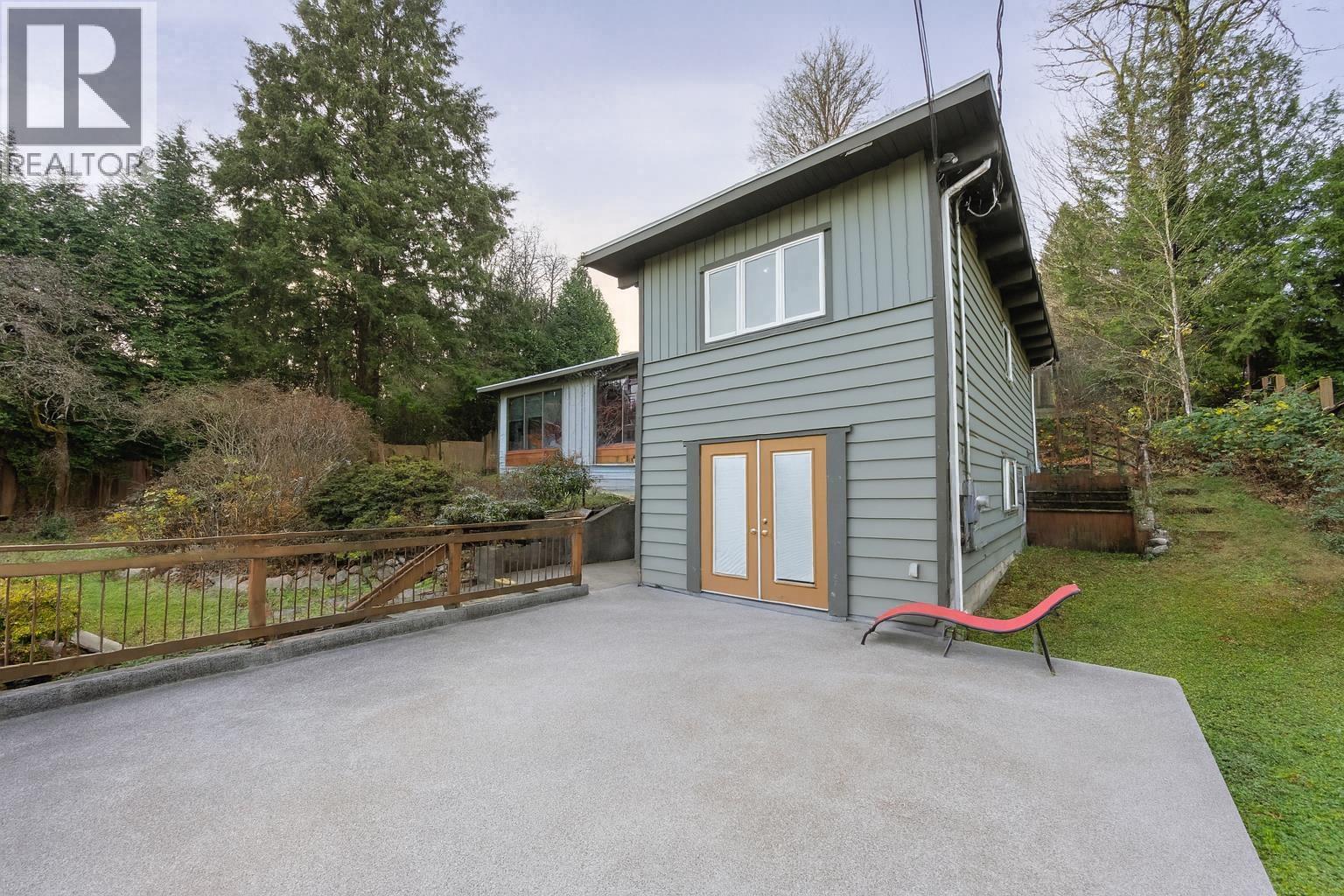 873 Baycrest Drive, North Vancouver, British Columbia  V7G 1N7 - Photo 17 - R3138080