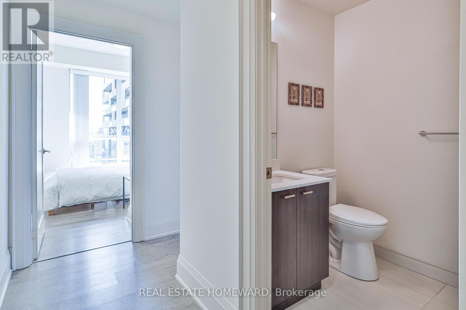 3102 - 30 Roehampton Avenue, Toronto, Ontario  M4P 1R2 - Photo 7 - C13832912