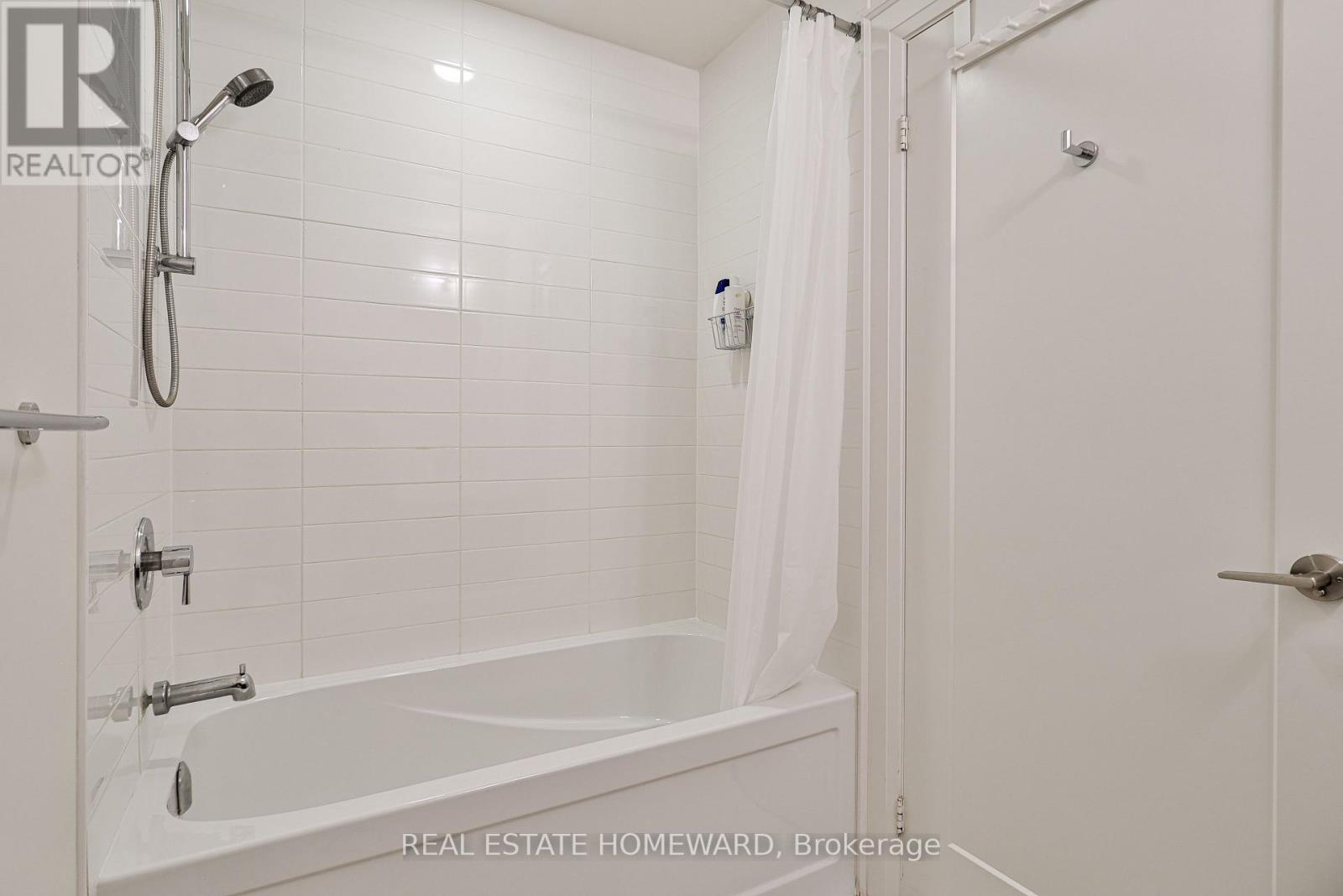 3102 - 30 Roehampton Avenue, Toronto, Ontario  M4P 1R2 - Photo 9 - C13832912