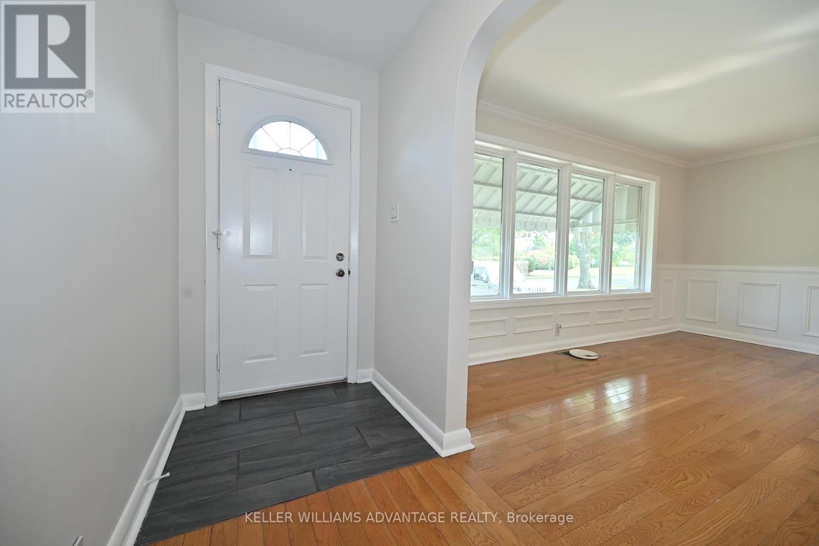 936 Somerville Street, Oshawa, Ontario  L1G 4J7 - Photo 3 - E13829968