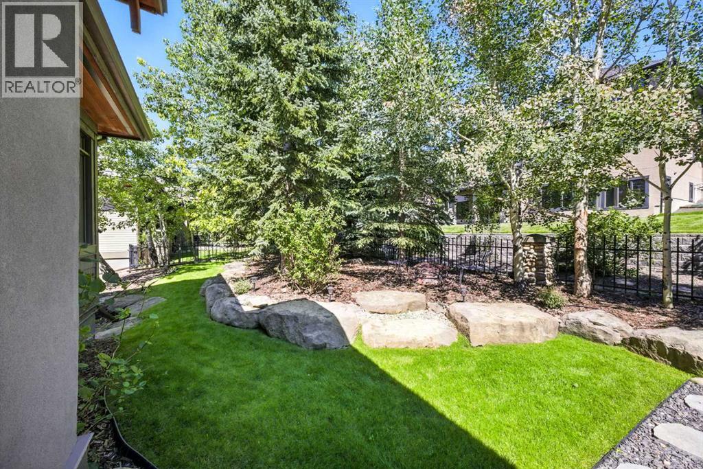 16 Spring Valley Lane SW, Calgary, Alberta  T3H 4V2 - Photo 50 - A2342374