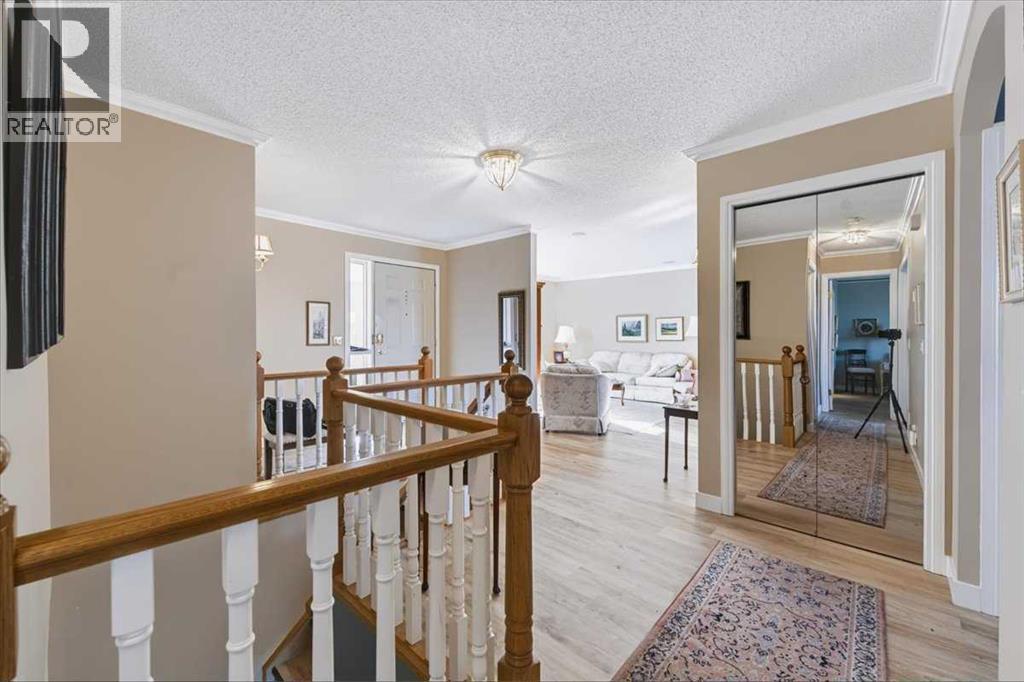 36, 140 Strathaven Circle Sw, Calgary, Alberta  T3H 2N5 - Photo 16 - A2344630