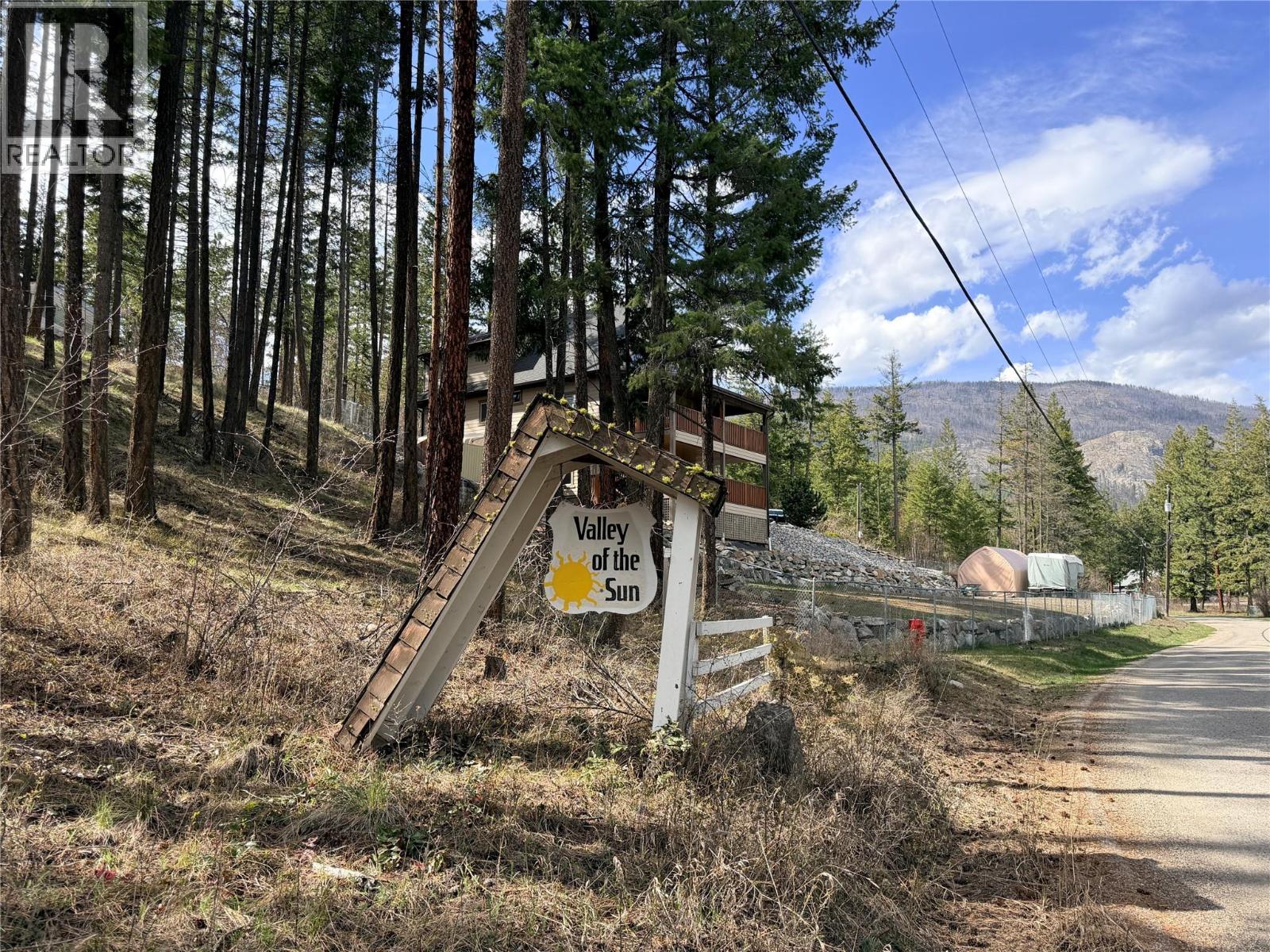 7974 Briarwood Road, Kelowna, British Columbia