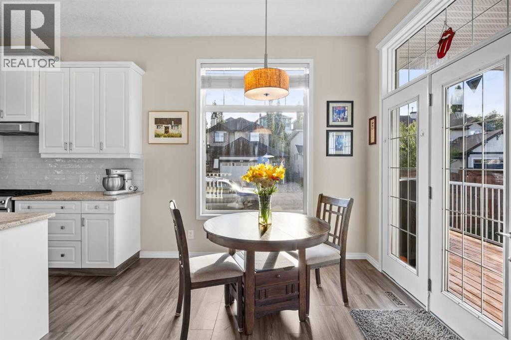 16 Royal Oak Heights Nw, Calgary, Alberta  T3G 5L8 - Photo 18 - A2345051