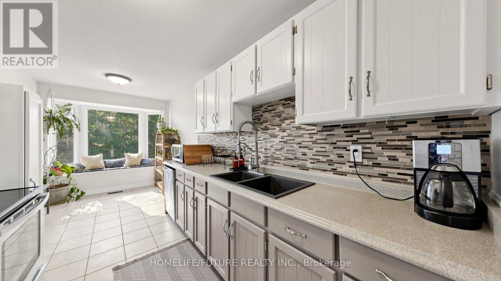 3906 Rosemary Lane, Innisfil, Ontario  L9S 2L6 - Photo 9 - N13832948