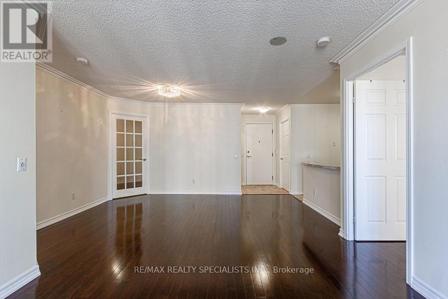 2320 - 25 Kingsbridge Garden Circle, Mississauga, Ontario  L5R 4B1 - Photo 14 - W13832942
