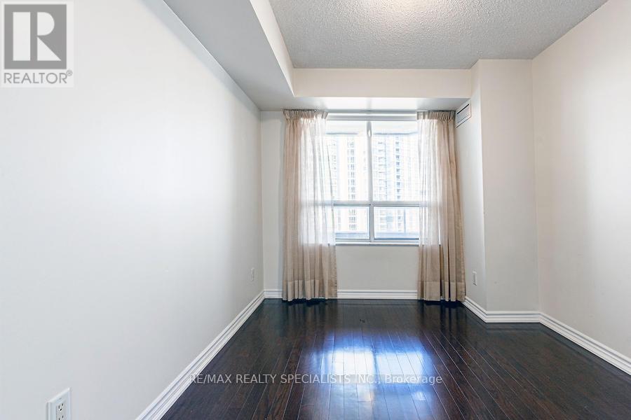 2320 - 25 Kingsbridge Garden Circle, Mississauga, Ontario  L5R 4B1 - Photo 24 - W13832942