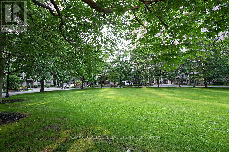 2320 - 25 Kingsbridge Garden Circle, Mississauga, Ontario  L5R 4B1 - Photo 32 - W13832942