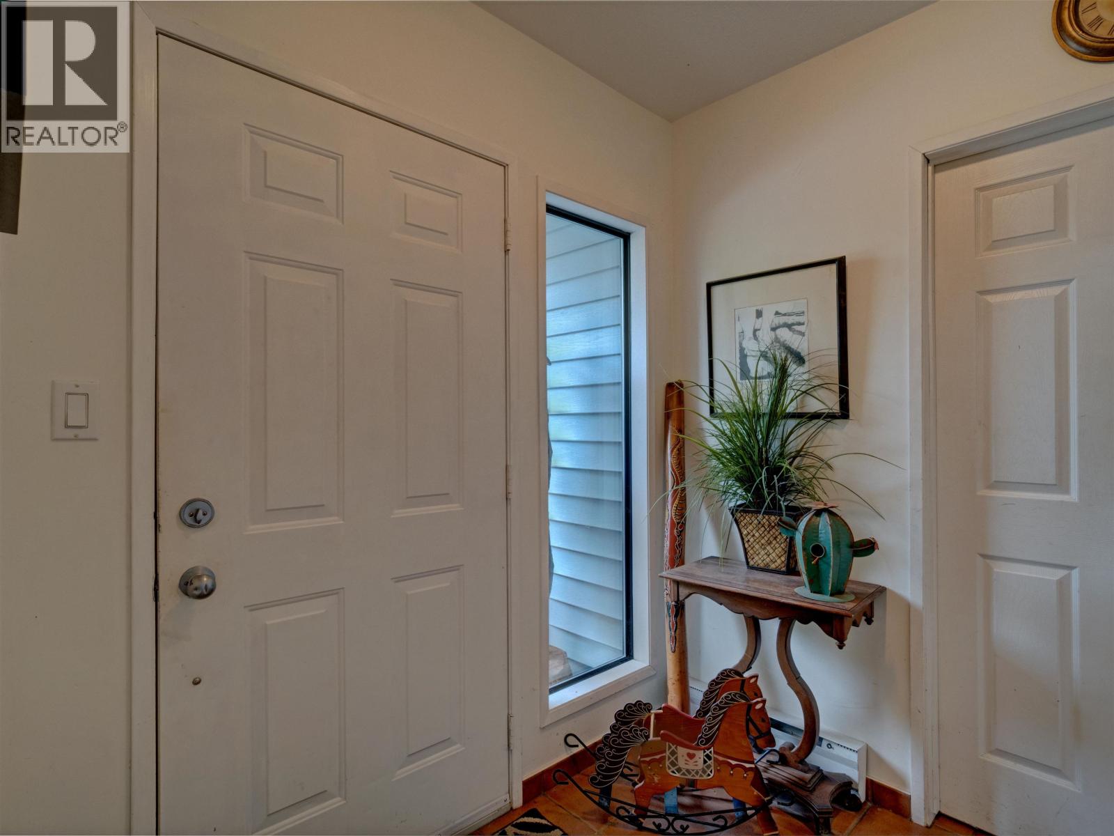 5206 Radcliffe Road, Sechelt, British Columbia  V7Z 0C1 - Photo 11 - R3169841