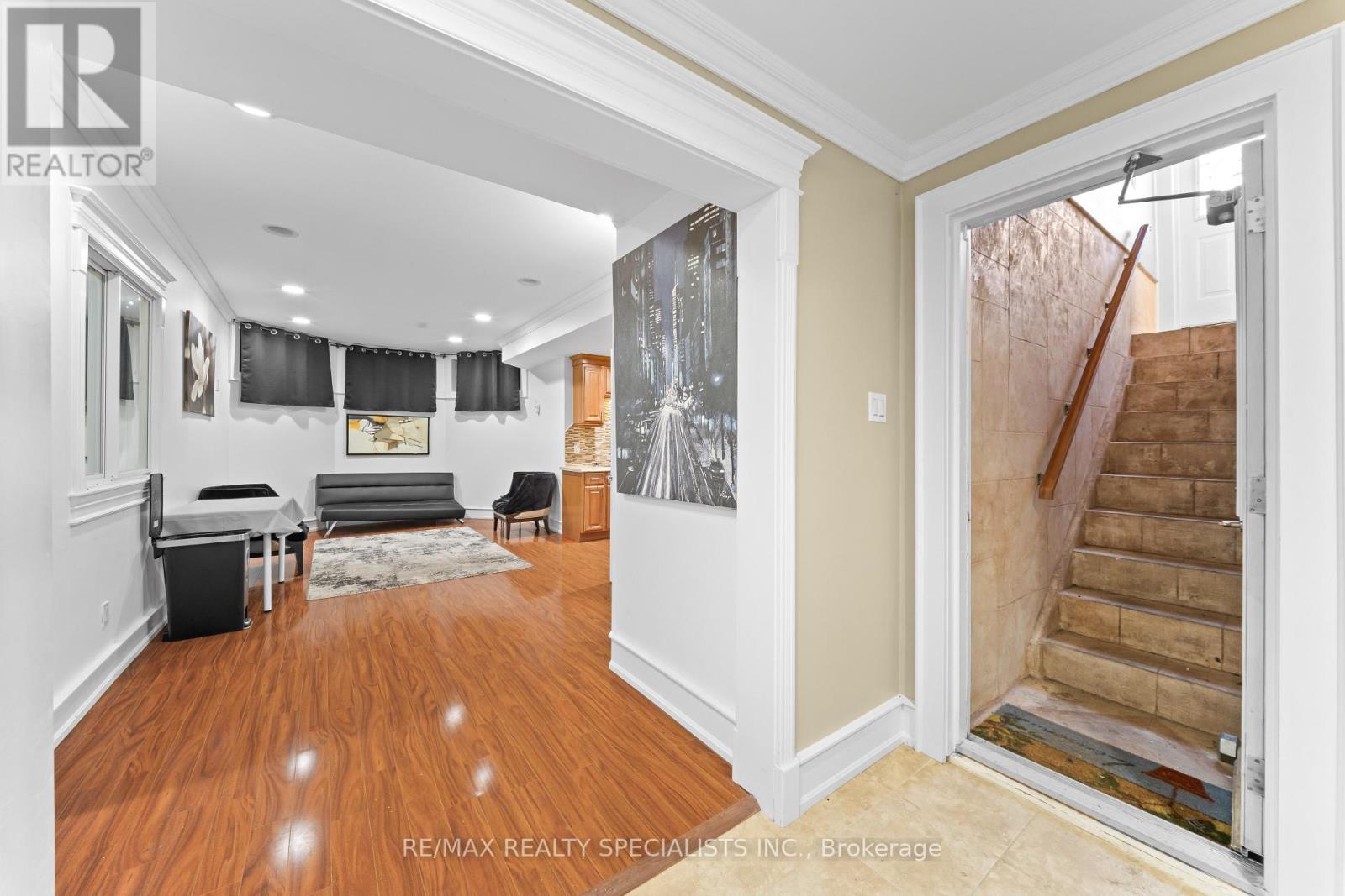 2489 Olinda Court, Mississauga, Ontario  L5C 4P5 - Photo 38 - W13829738