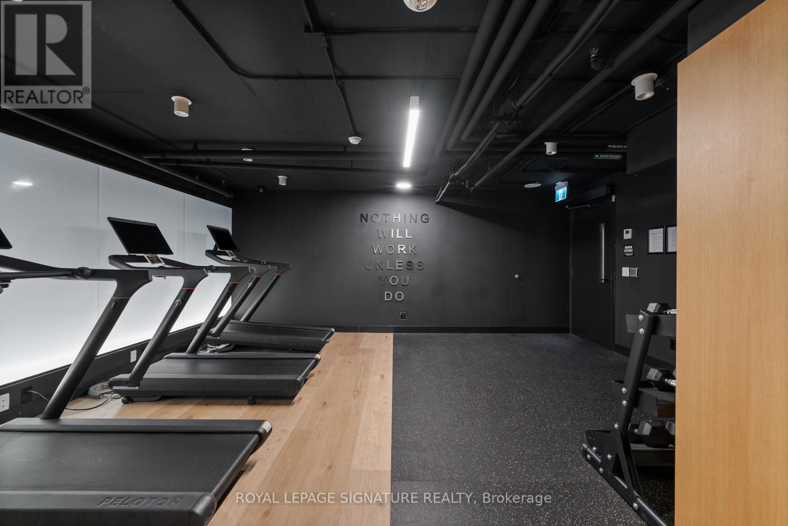 Ph604 - 899 College Street, Toronto, Ontario  M6H 3P7 - Photo 39 - C13784268