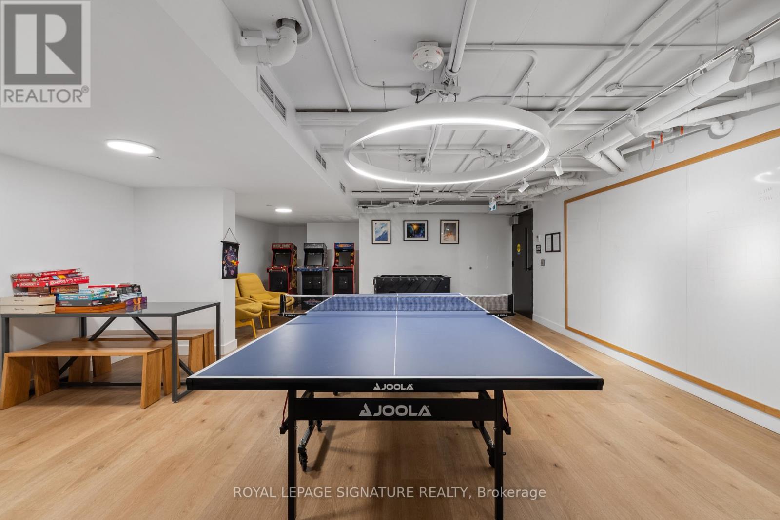 Ph604 - 899 College Street, Toronto, Ontario  M6H 3P7 - Photo 44 - C13784268