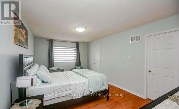 95 Lent Crescent, Brampton, Ontario L6Y 4X7 - Photo 13 - W13828504
