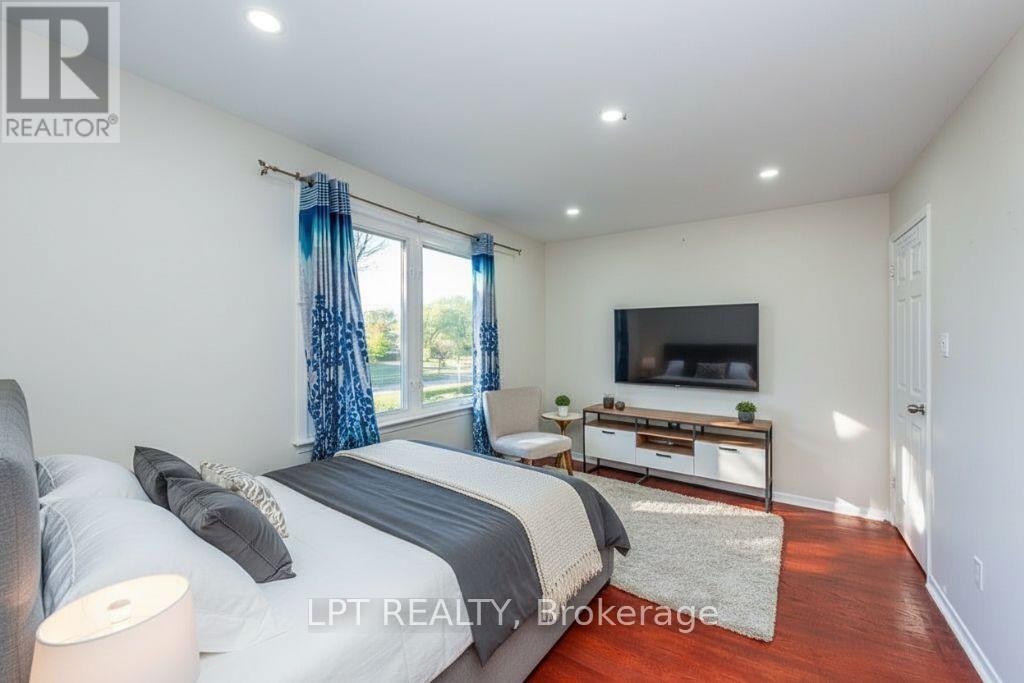 111 Dearbourne Boulevard, Brampton, Ontario  L6T 1J8 - Photo 22 - W13831032