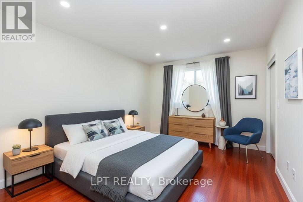 111 Dearbourne Boulevard, Brampton, Ontario  L6T 1J8 - Photo 24 - W13831032