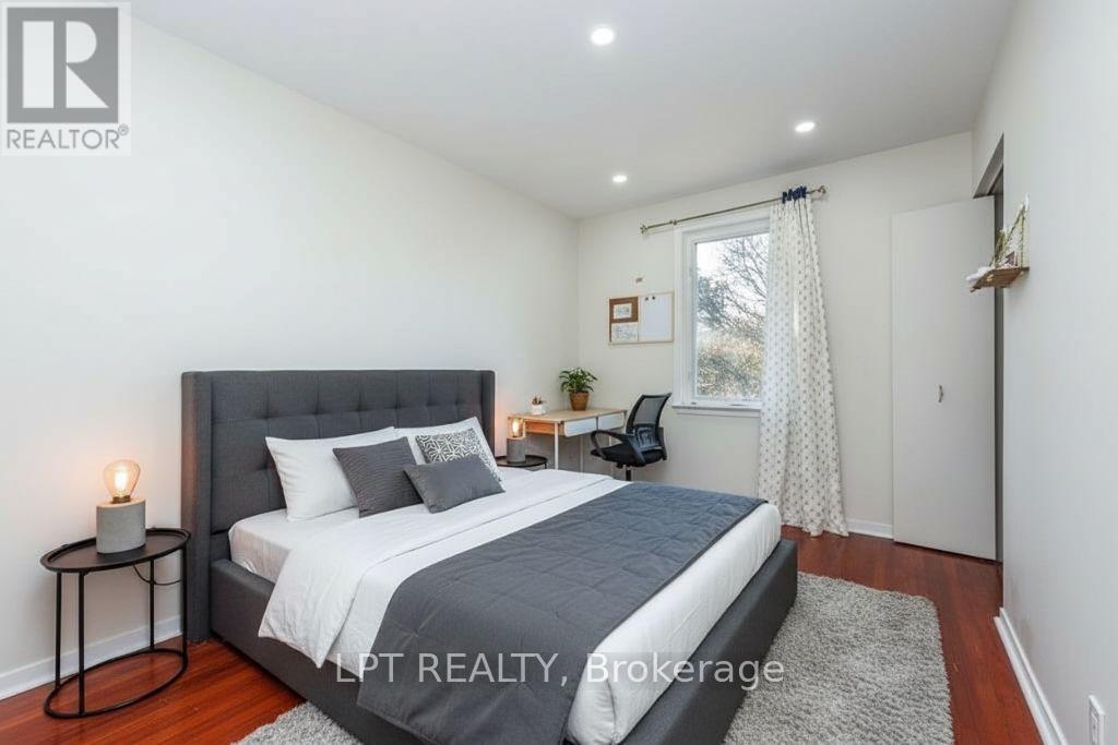 111 Dearbourne Boulevard, Brampton, Ontario  L6T 1J8 - Photo 21 - W13831032