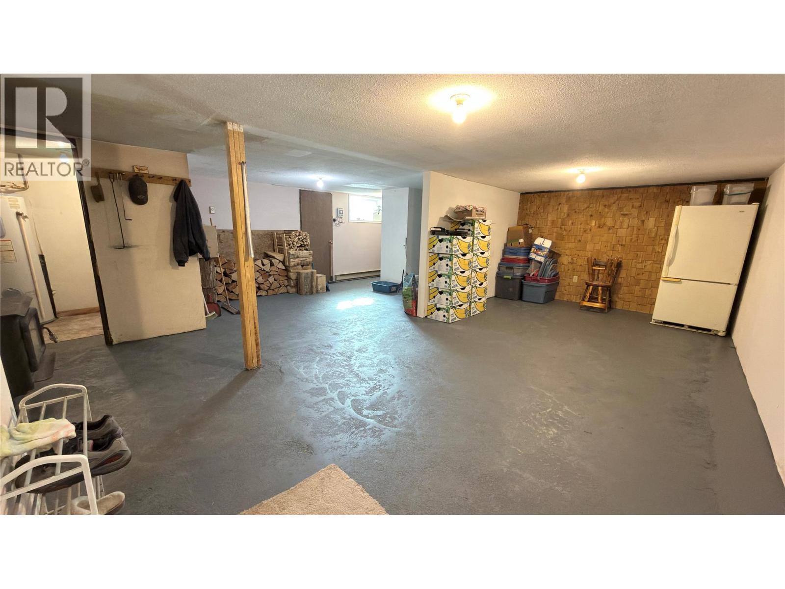 570 Eholt Street, Midway, British Columbia  V0H 1M0 - Photo 39 - 10374397