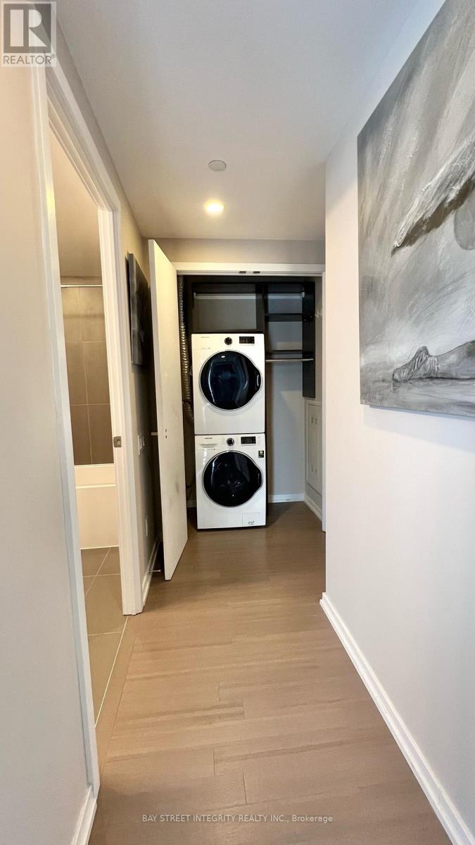 2409 - 101 Peter Street, Toronto, Ontario  M5V 0G6 - Photo 3 - C13832998