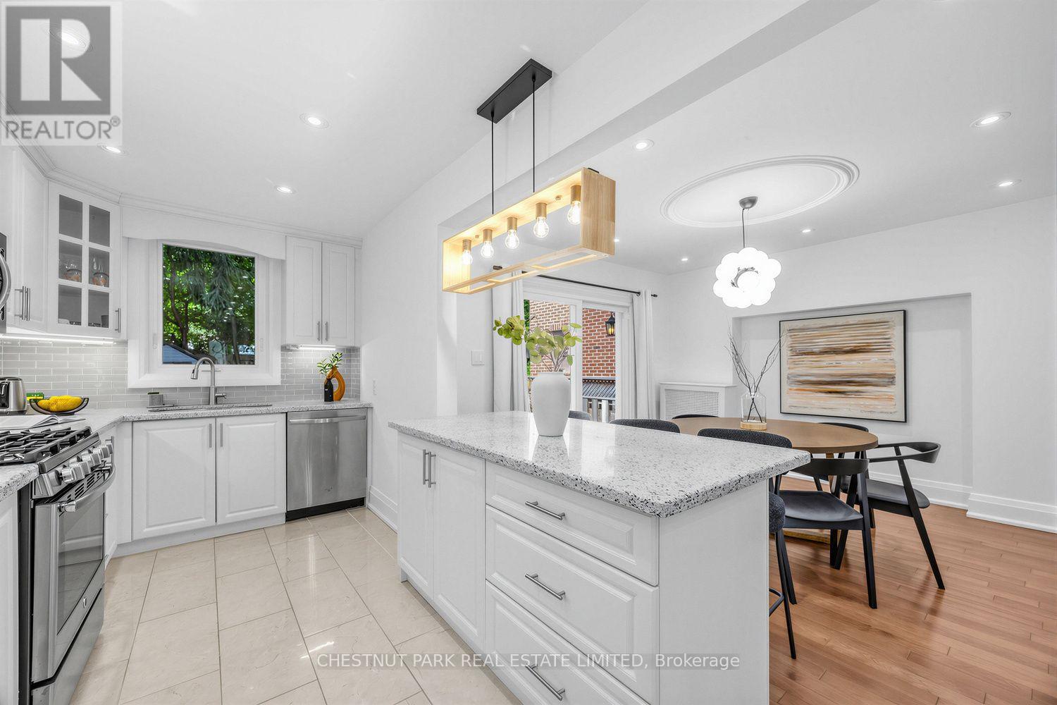 178 Hanna Road, Toronto, Ontario  M4G 2N8 - Photo 12 - C13796982