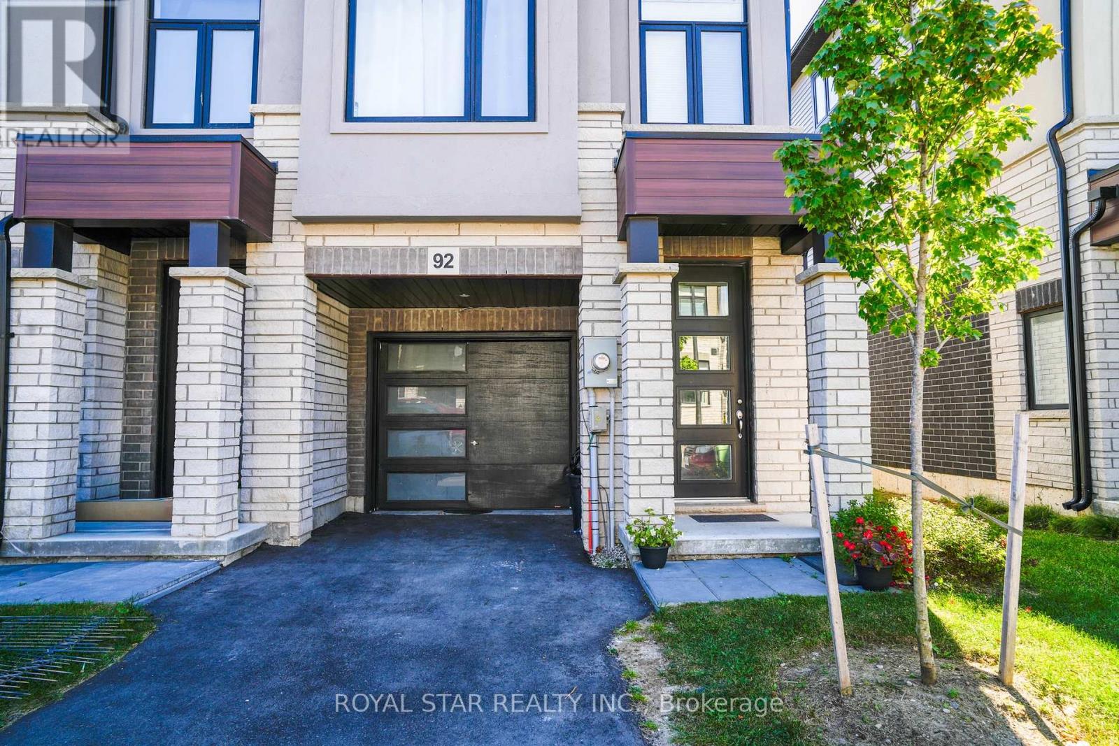 92 - 155 EQUESTRIAN WAY, Cambridge, Ontario
