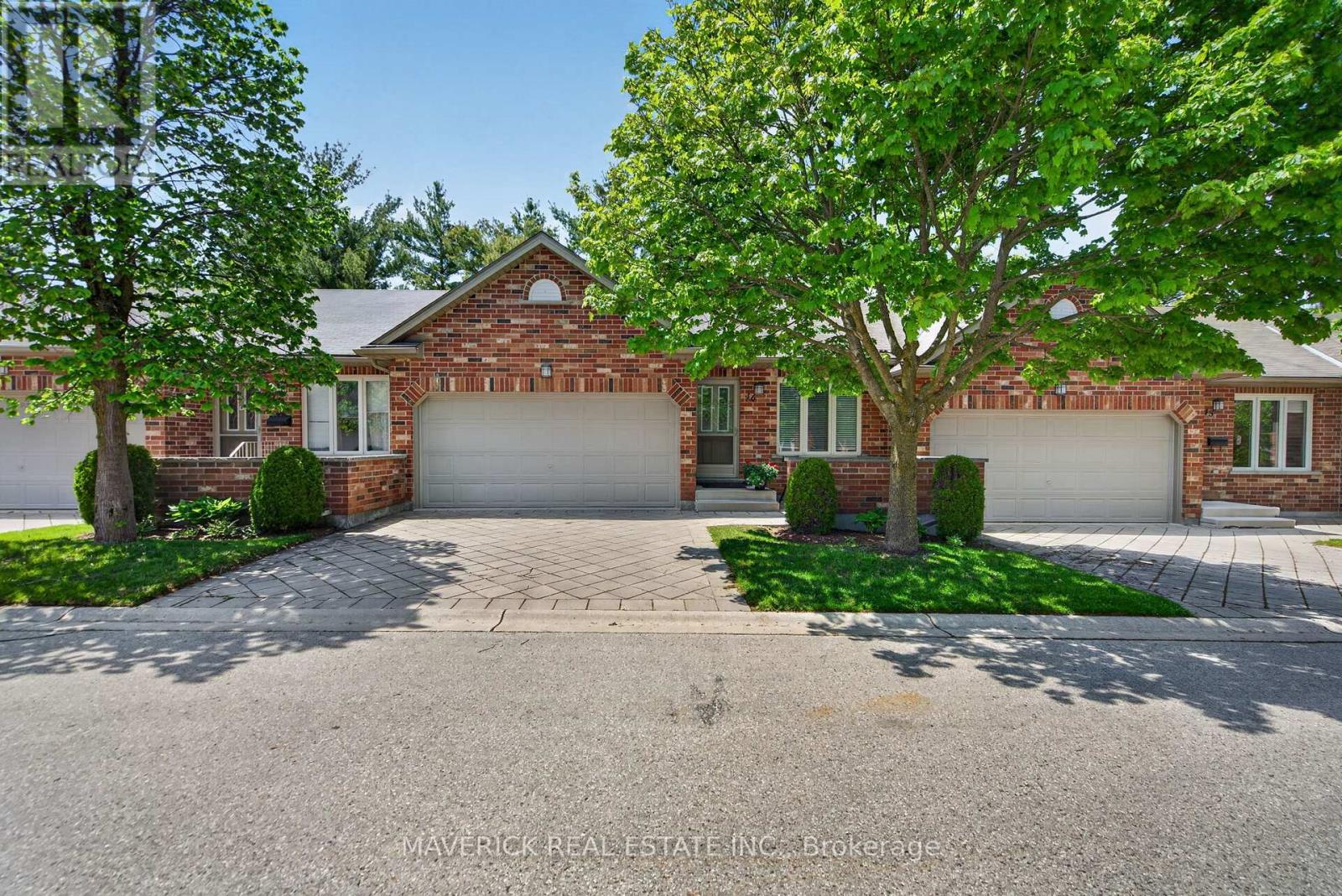 46 - 43 CAPULET WALK, London North, Ontario