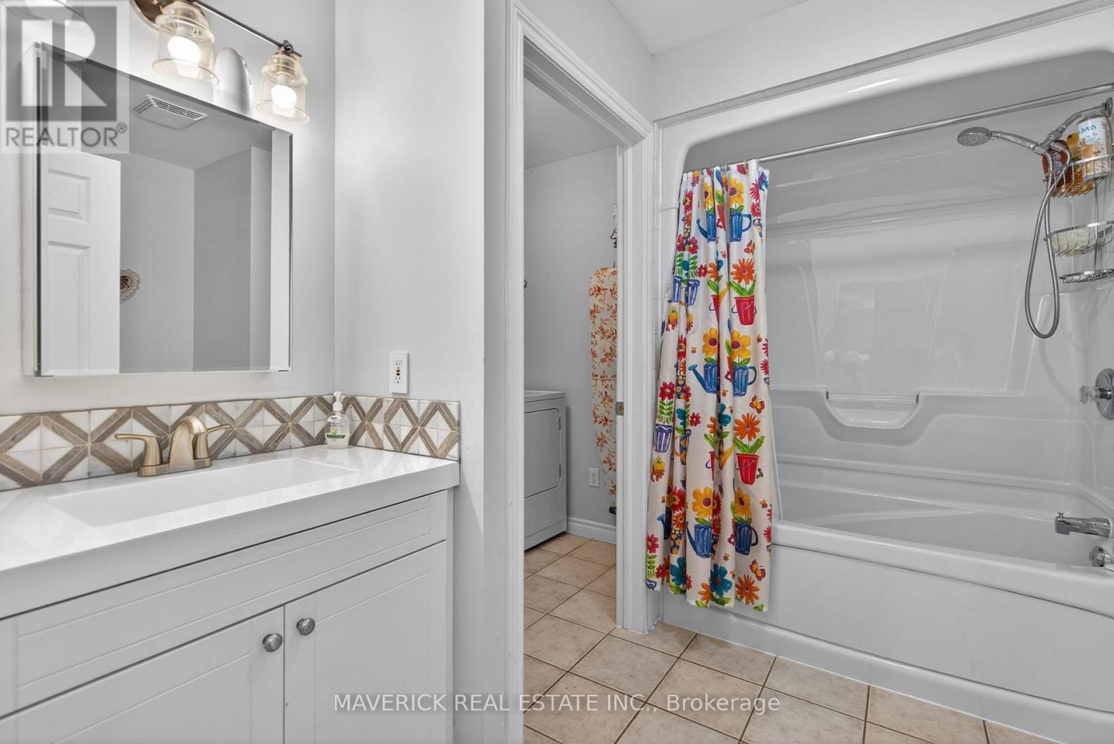 46 - 43 Capulet Walk, London North, Ontario  N6H 5V5 - Photo 6 - X13833022