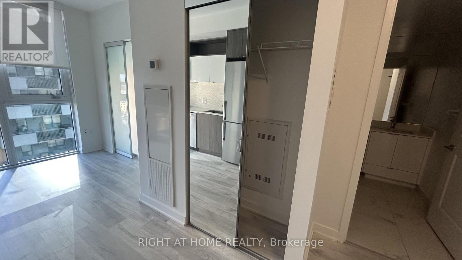 1105 - 100 Dalhousie Street, Toronto, Ontario  M5B 0C7 - Photo 10 - C13833008