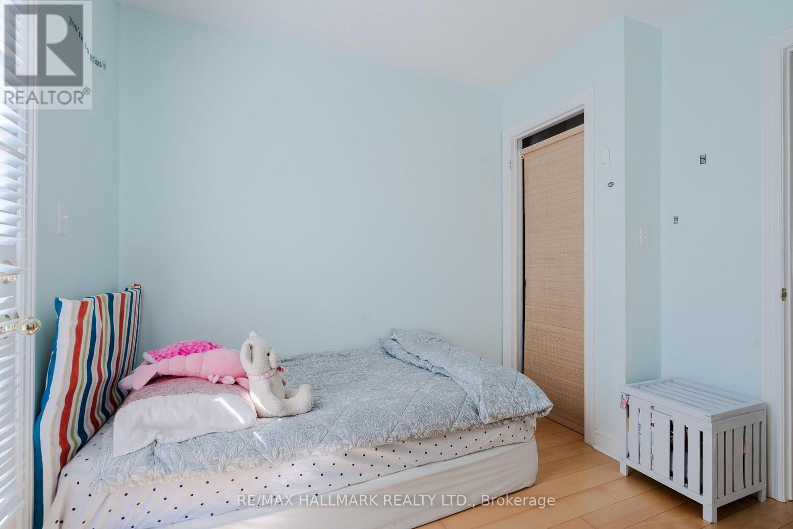 24 Carnahan Terrace, Toronto, Ontario  M4E 0B2 - Photo 16 - E13833010
