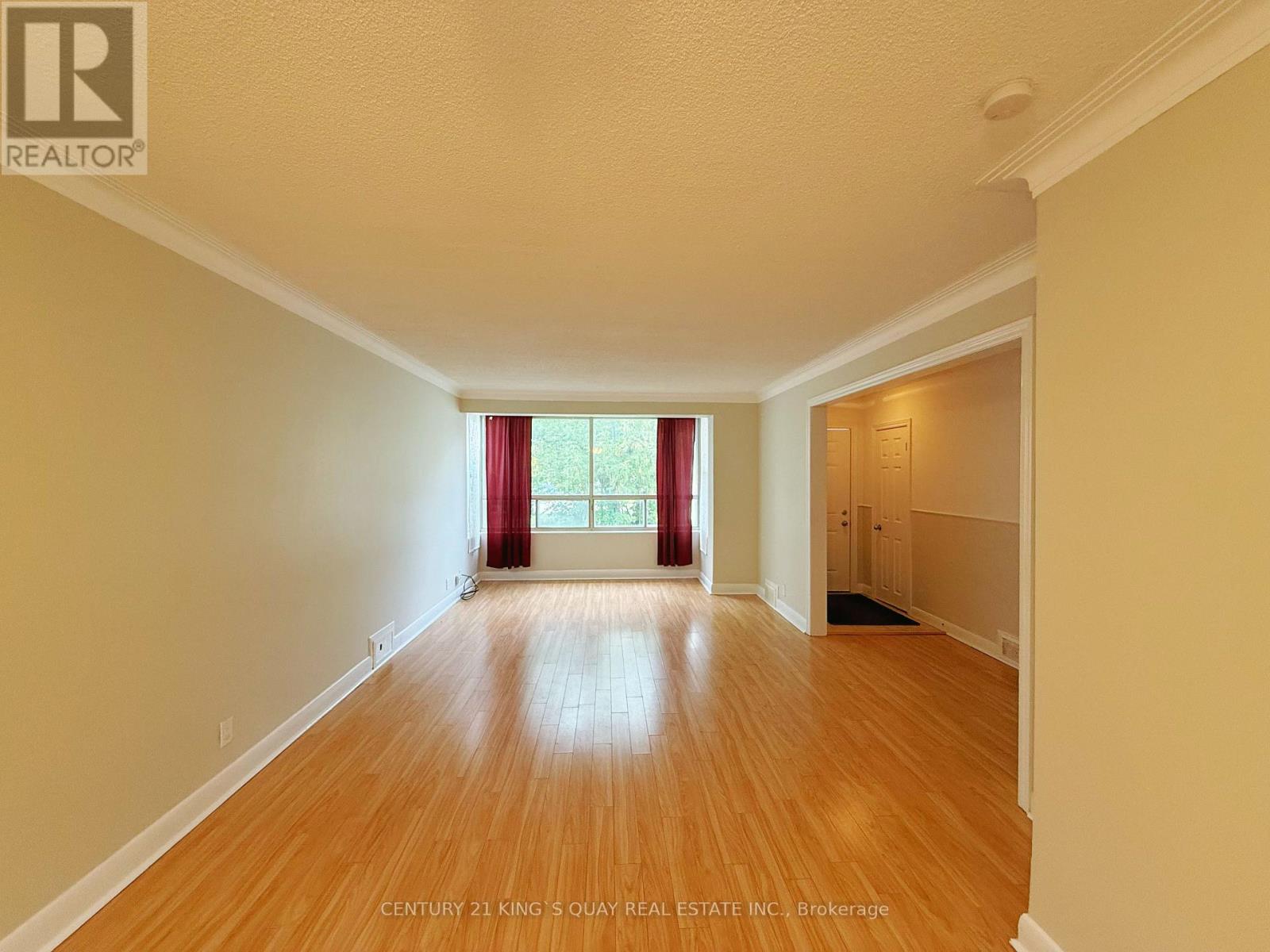 21 Marilyn Avenue, Toronto, Ontario  M1S 1B9 - Photo 3 - E13833014
