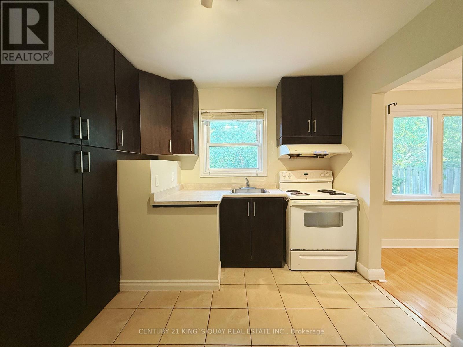 21 Marilyn Avenue, Toronto, Ontario  M1S 1B9 - Photo 8 - E13833014