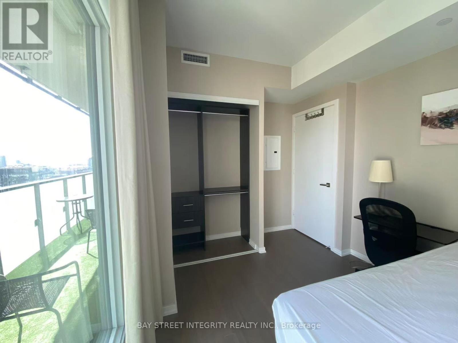 2409 - 101 Peter Street, Toronto, Ontario  M5V 0G6 - Photo 13 - C13832998