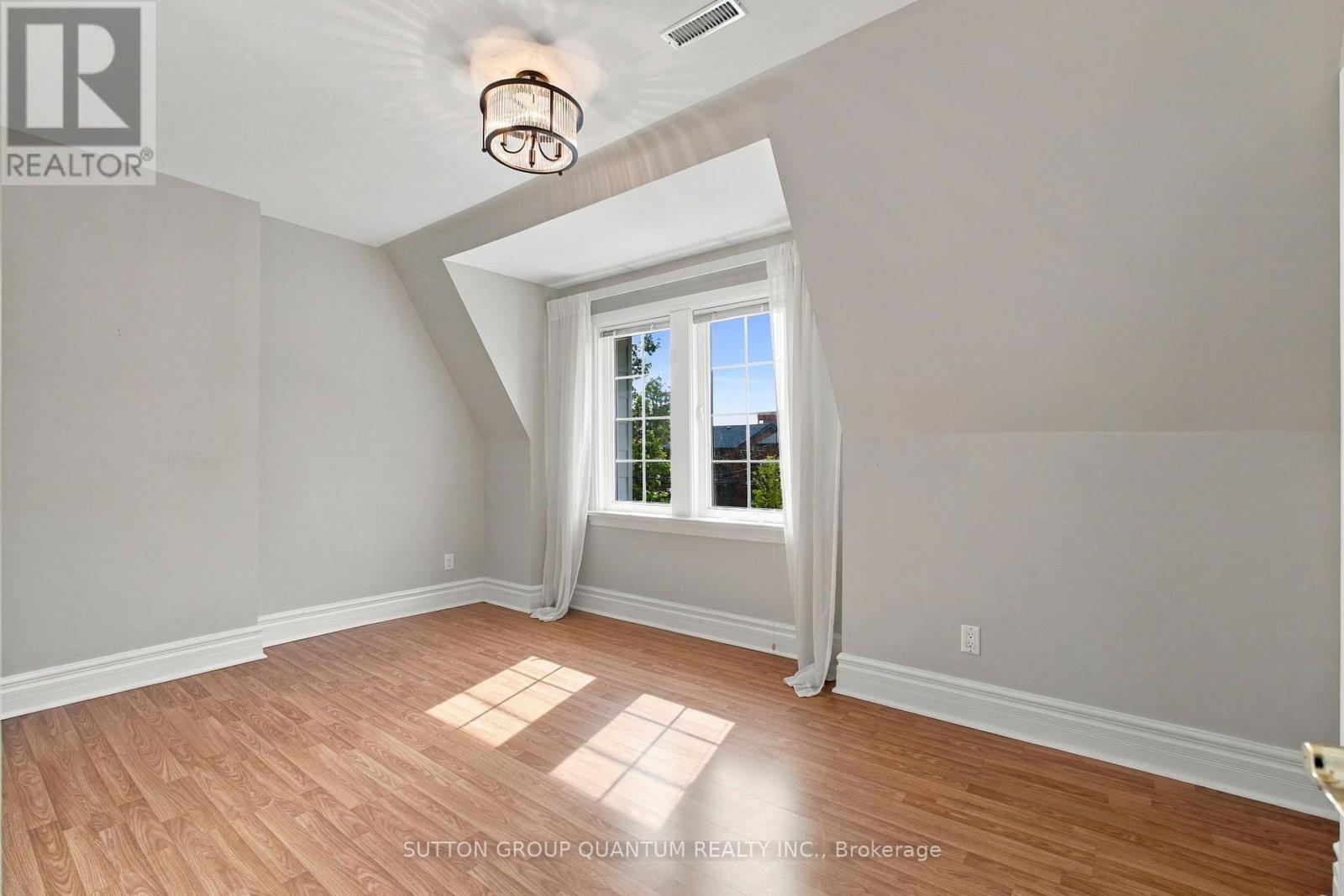 18 Albani Street, Toronto, Ontario  M8V 1X2 - Photo 18 - W13833034