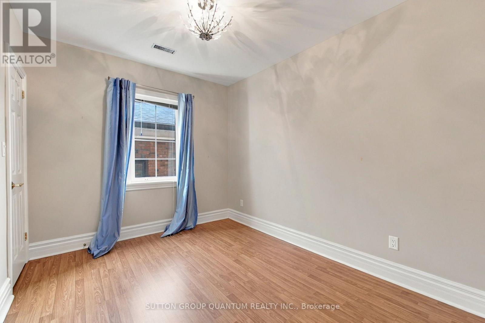 18 Albani Street, Toronto, Ontario  M8V 1X2 - Photo 21 - W13833034