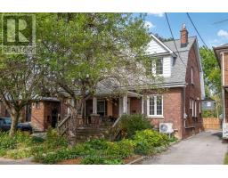 18 ALBANI STREET, Toronto, Ontario