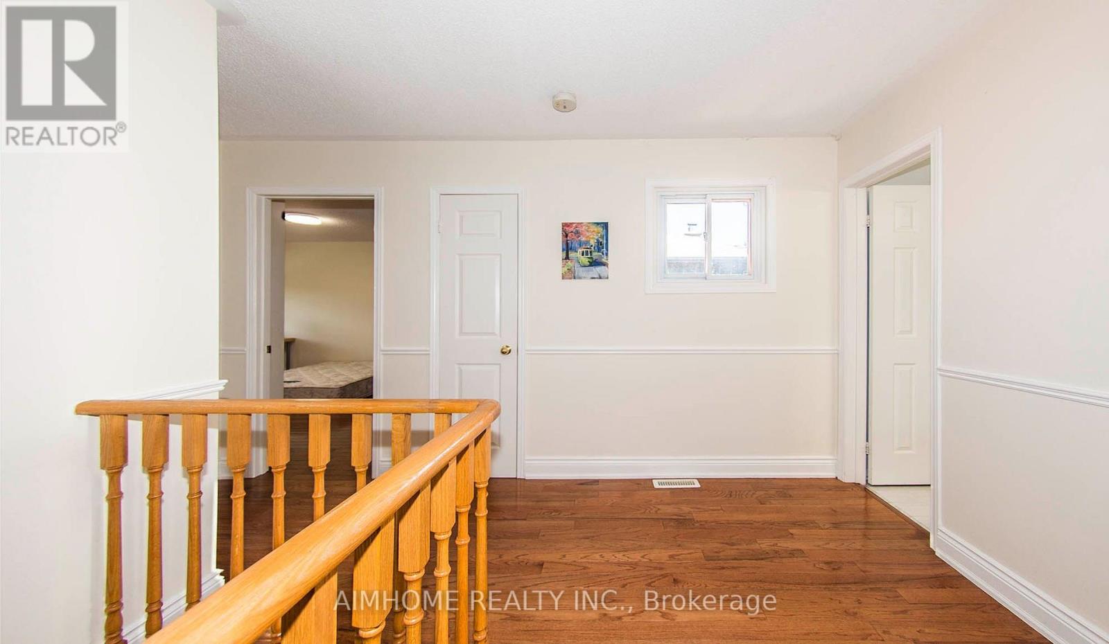 1122 Glen Valley Road, Oakville, Ontario  L6M 3K8 - Photo 9 - W13833036