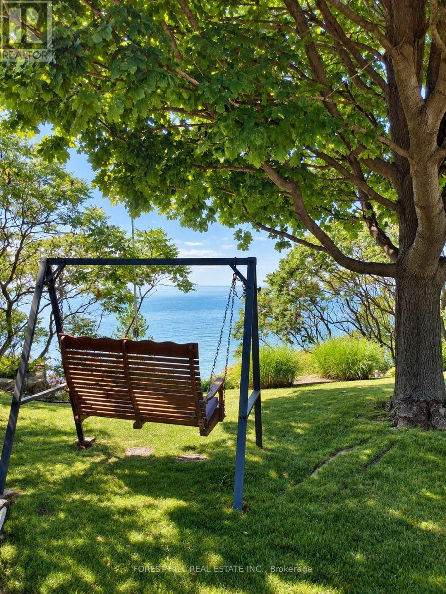 72187 Lake Shore Drive, Bluewater, Ontario  N0M 1N0 - Photo 40 - X13799454
